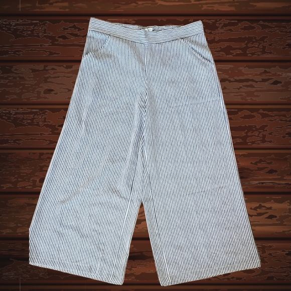 Wide leg crop - Picture 1 of 6